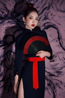 日产精品久久久久久久蜜殿